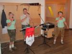 Ausgelassene Stimmung brachte die Hausmusik beim Abendessen